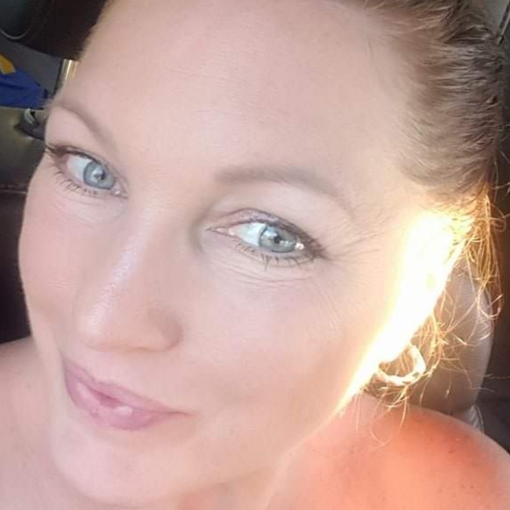 Meet your Posher, Debra